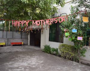 Celebrating Mother's Day at Mission Grammar School
